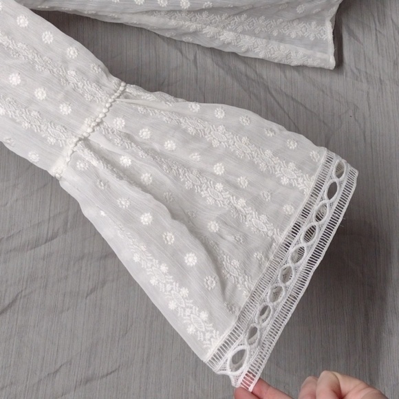 White House Black Market sheer boho chic blouse - Picture 2 of 12